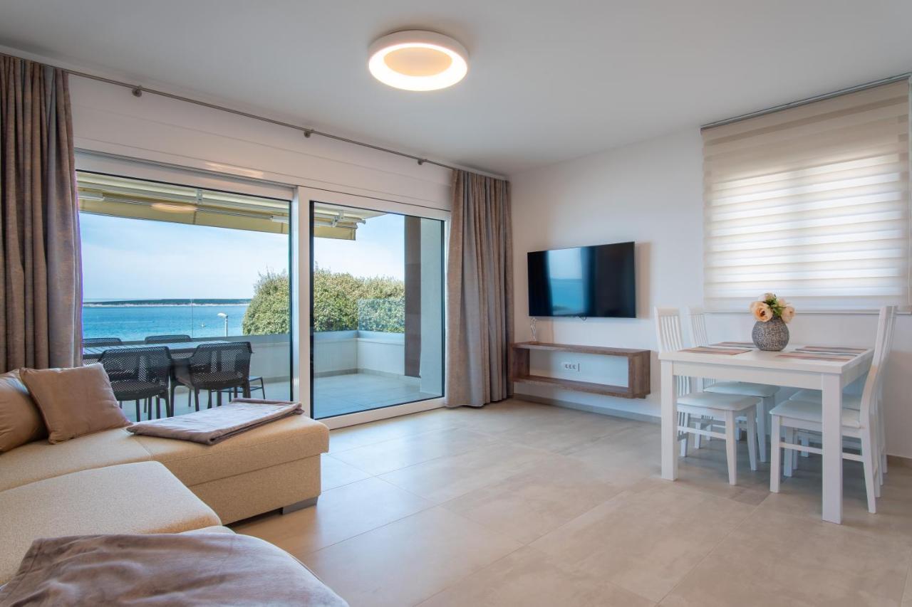 Apartments Mandre I Екстериор снимка