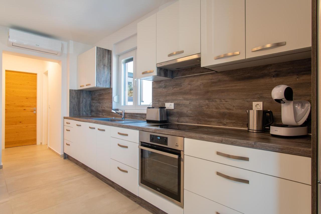 Apartments Mandre I Екстериор снимка