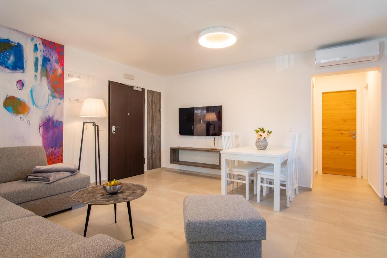 Apartments Mandre I Екстериор снимка